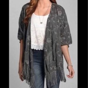 Abercrombie & Fitch Kimono